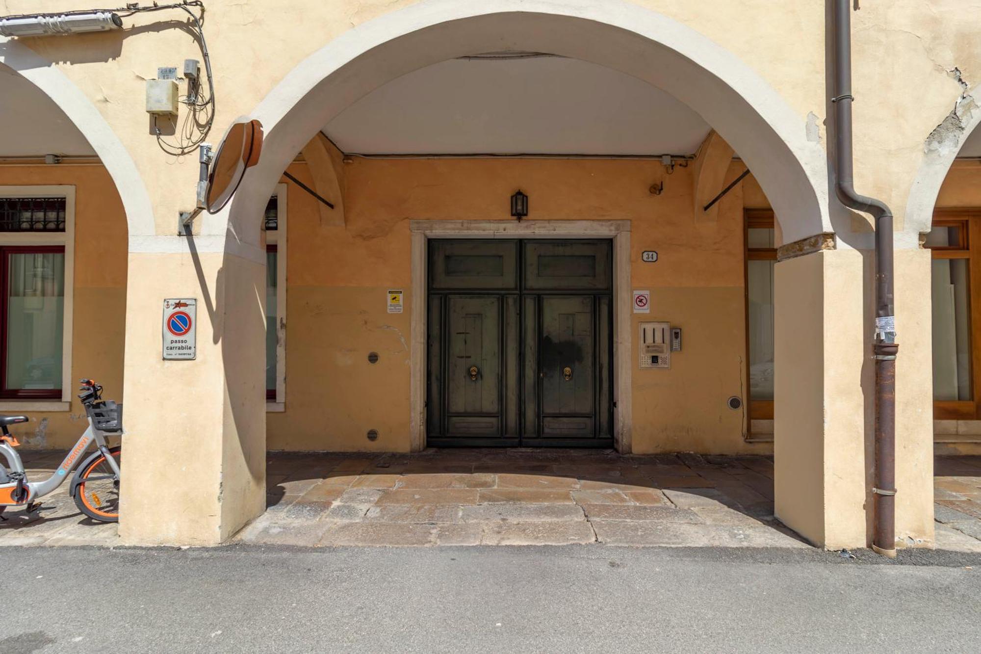파도바 Casa Charleston In Palazzo Nobiliare Al Duomo 아파트 외부 사진